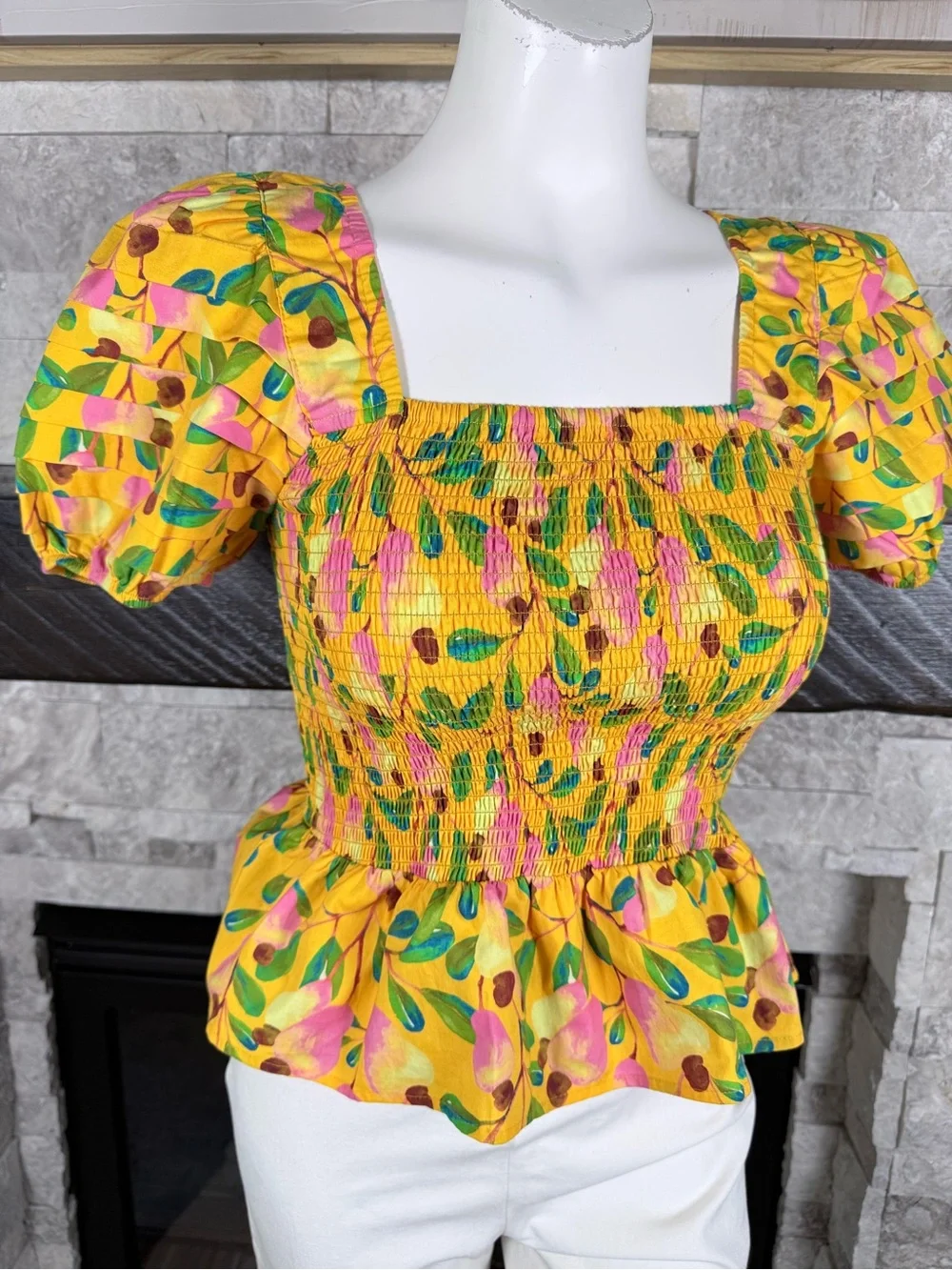 FARM Rio bright feminine